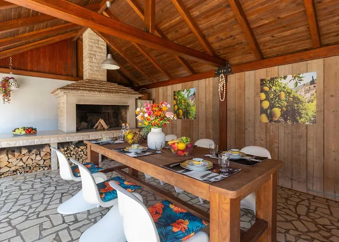 Barbara By Kompas Vila