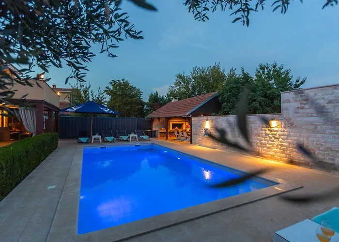 Barbara By Kompas * Marcana