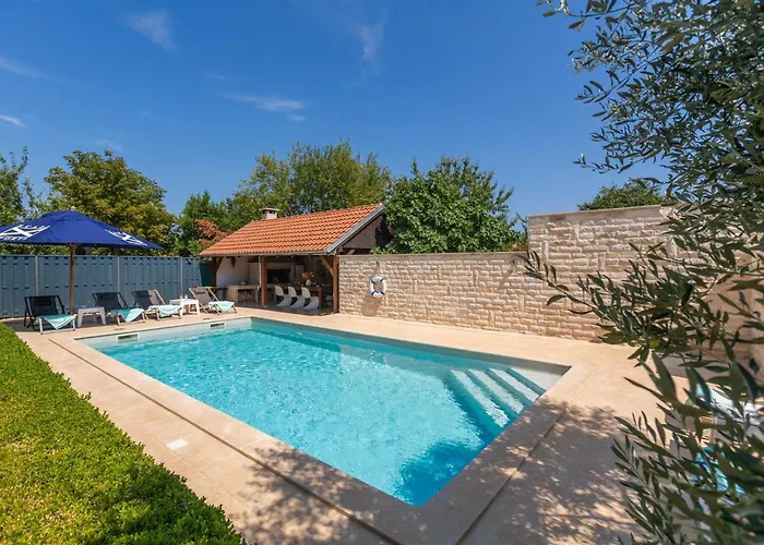 Barbara By Kompas Vila *