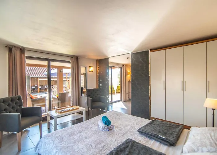 Vila Barbara By Kompas